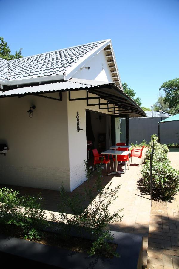 Ena Guesthouse Johannesburg Eksteriør billede